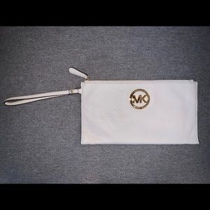 White Michael Kors wristlet